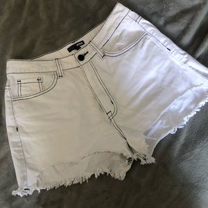 white fashion nova shorts